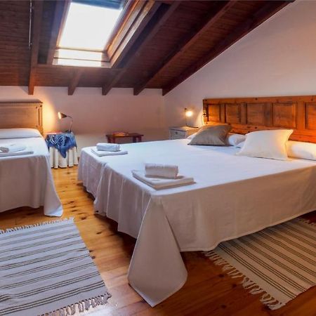 Casa De La Montana Albergue Turistico Avín Exterior foto